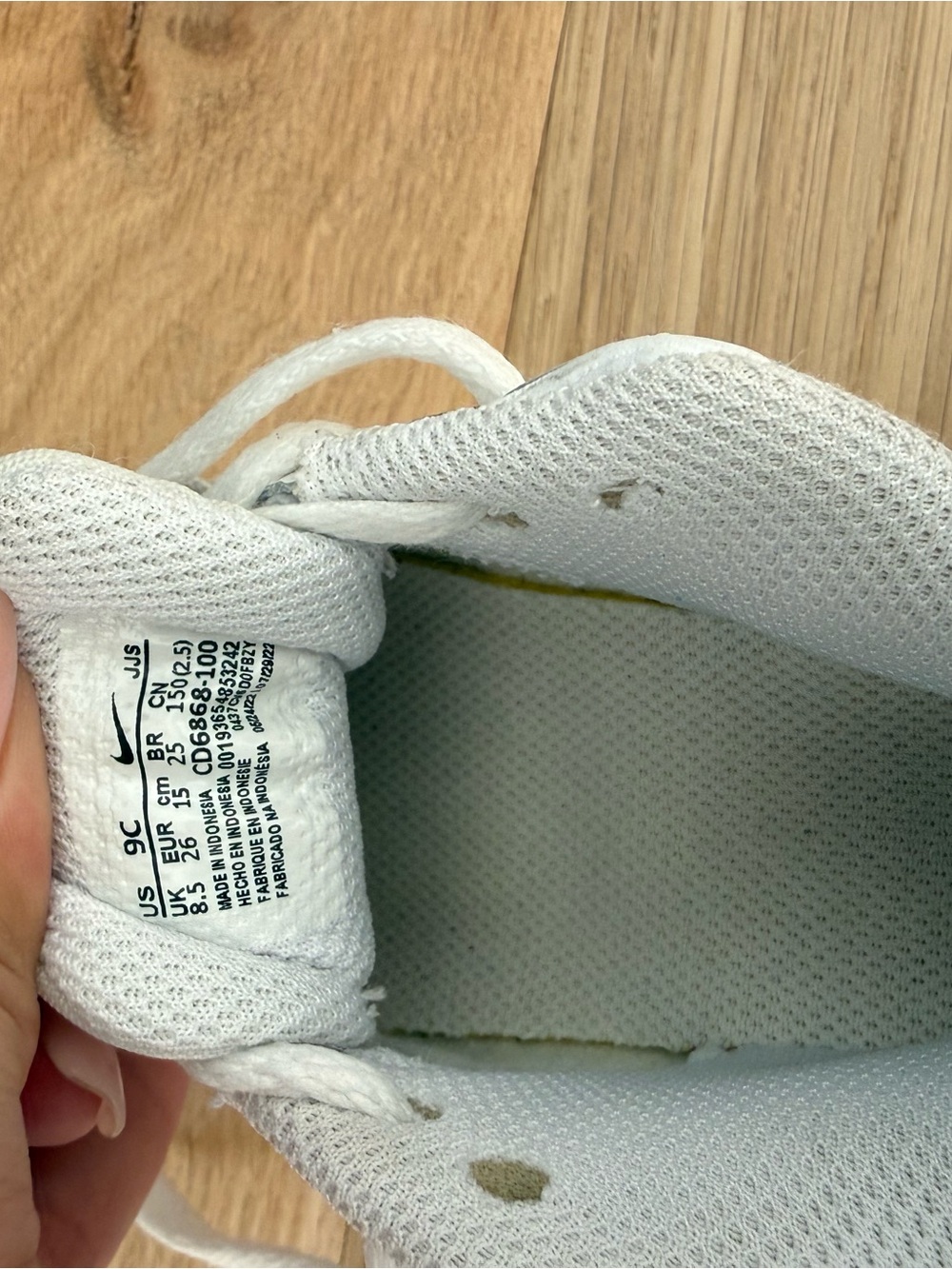 Nike Kids White Low-Top Lace-Up Sneakers - Picture 7 of 8